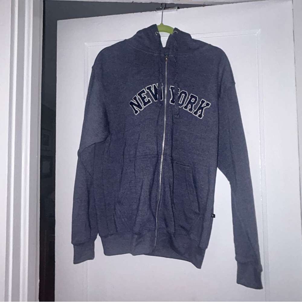 Gray/blue New York Men's zip up hoodie size xl